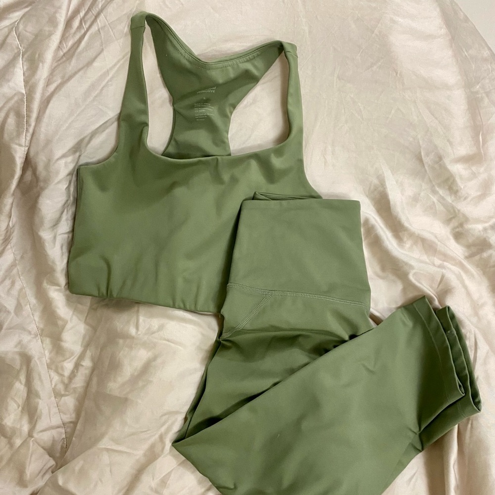 Girlfriend Collective Olive Green Legging 23”